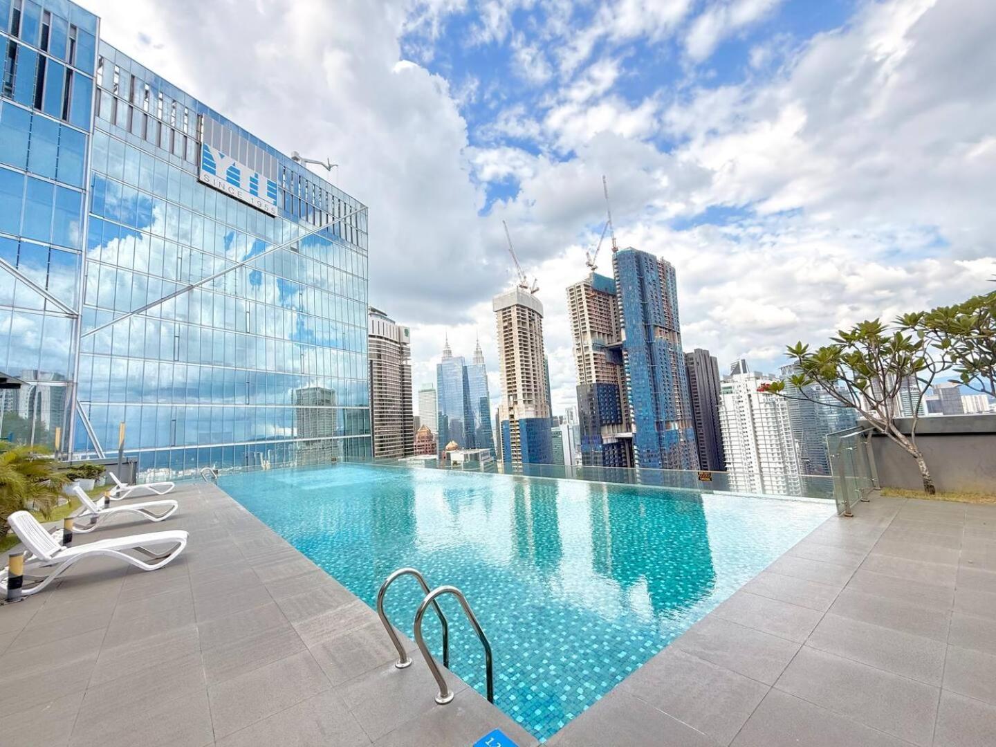 Dorsett Residences Bukit Bintang Apartment *